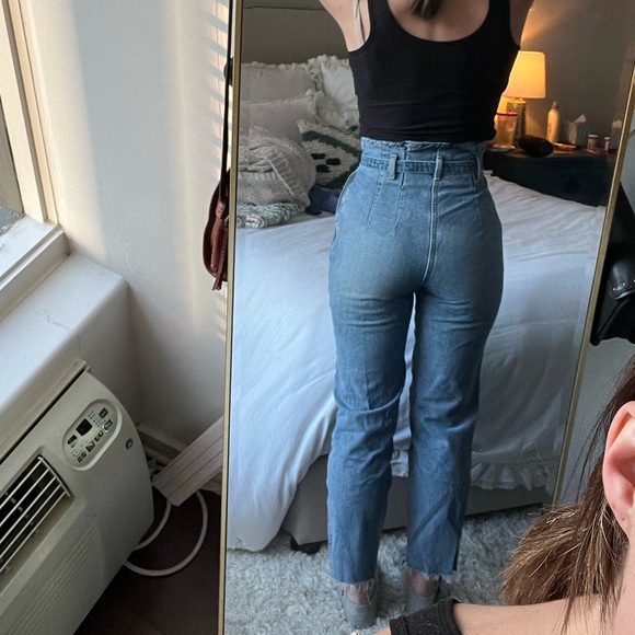 ✨Abercrombie Paperbag-Waist Mom Jean - Picture 7 of 10